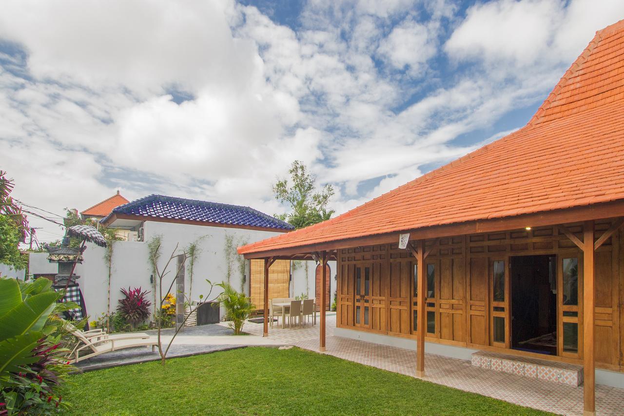 Villa Joglo Jagat Seminyak Exterior foto